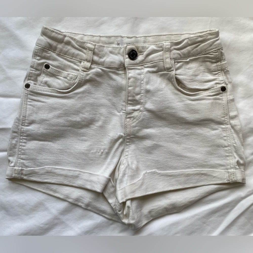 MNG Womens white high waisted shorts size 2 (fits like 0)